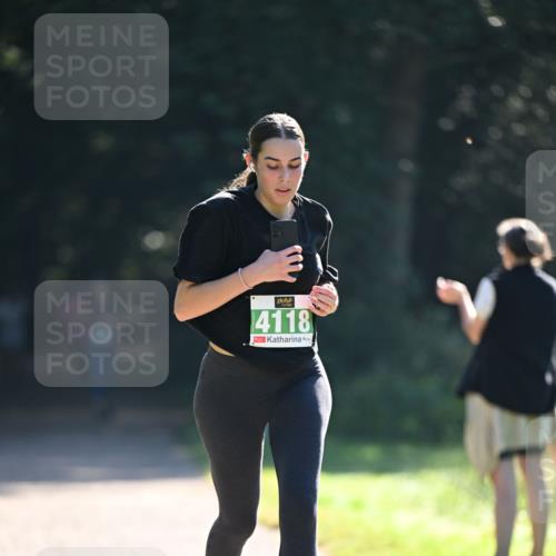 22.09.2024 - 32. Volkslauf durch das schöne Alstertal Dr. Thomas Lammeyer http://msf.ph/oto/7111357 22.09.2024 10:52:52 Laufen 4118 meine-sportfotos.de