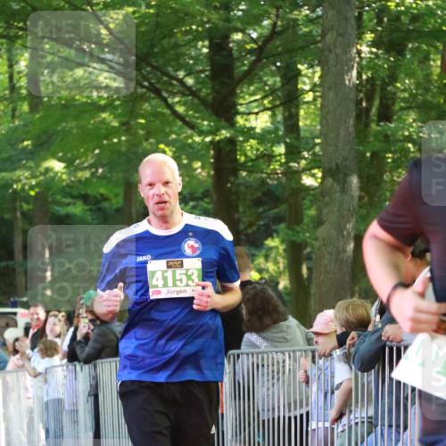 22.09.2024 - 32. Volkslauf durch das schöne Alstertal H.Heesch http://msf.ph/oto/7111379 22.09.2024 10:52:47 Ziel 4001, 4098, 4153 meine-sportfotos.de