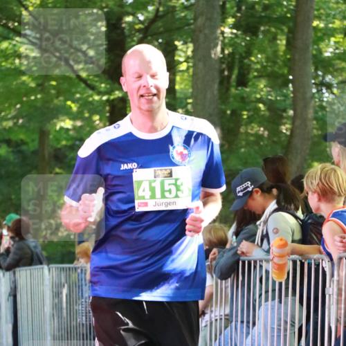 22.09.2024 - 32. Volkslauf durch das schöne Alstertal H.Heesch http://msf.ph/oto/7111397 22.09.2024 10:52:48 Ziel 4001, 4086, 4098, 4153 meine-sportfotos.de