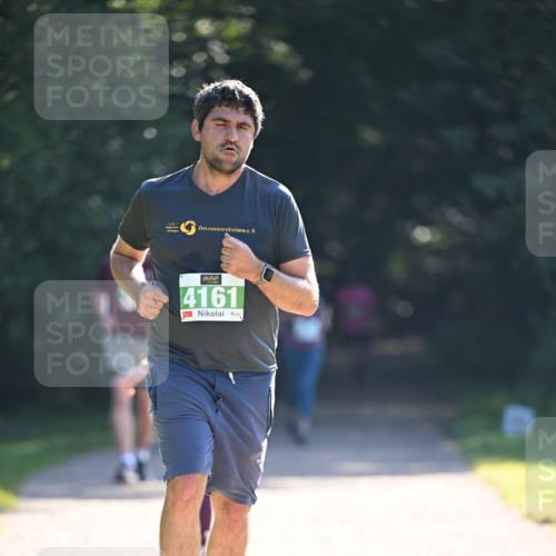 22.09.2024 - 32. Volkslauf durch das schöne Alstertal Dr. Thomas Lammeyer http://msf.ph/oto/7111400 22.09.2024 10:52:57 Laufen 4161 meine-sportfotos.de