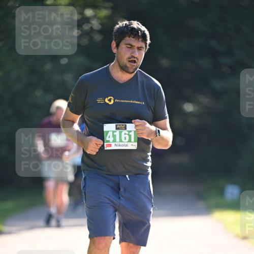 22.09.2024 - 32. Volkslauf durch das schöne Alstertal Dr. Thomas Lammeyer http://msf.ph/oto/7111415 22.09.2024 10:52:58 Laufen 4161 meine-sportfotos.de