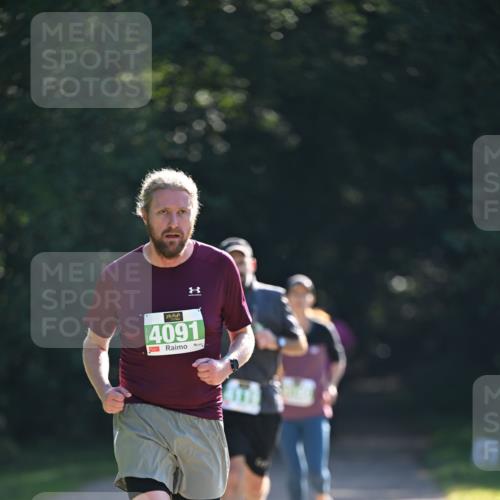 22.09.2024 - 32. Volkslauf durch das schöne Alstertal Dr. Thomas Lammeyer http://msf.ph/oto/7111442 22.09.2024 10:53:02 Laufen 4091 meine-sportfotos.de