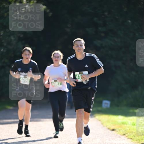 22.09.2024 - 32. Volkslauf durch das schöne Alstertal Dr. Thomas Lammeyer http://msf.ph/oto/7112024 22.09.2024 10:54:32 Laufen 4068, 4067, 41 meine-sportfotos.de