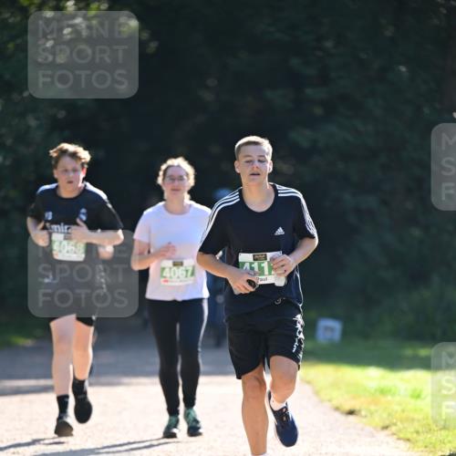 22.09.2024 - 32. Volkslauf durch das schöne Alstertal Dr. Thomas Lammeyer http://msf.ph/oto/7112026 22.09.2024 10:54:32 Laufen 13, 4068, 4067, 411 meine-sportfotos.de