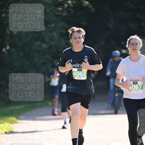 22.09.2024 - 32. Volkslauf durch das schöne Alstertal Dr. Thomas Lammeyer http://msf.ph/oto/7112063 22.09.2024 10:54:34 Laufen 3, 4068, 4067 meine-sportfotos.de