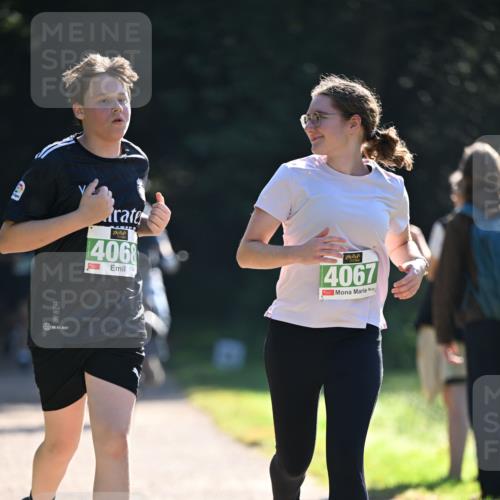 22.09.2024 - 32. Volkslauf durch das schöne Alstertal Dr. Thomas Lammeyer http://msf.ph/oto/7112081 22.09.2024 10:54:35 Laufen 4068, 4801, 4067 meine-sportfotos.de