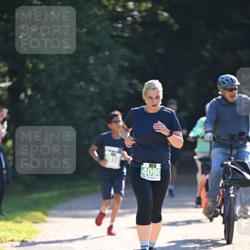 22.09.2024 - 32. Volkslauf durch das schöne Alstertal Dr. Thomas Lammeyer http://msf.ph/oto/7112100 22.09.2024 10:54:37 Laufen 4090 meine-sportfotos.de