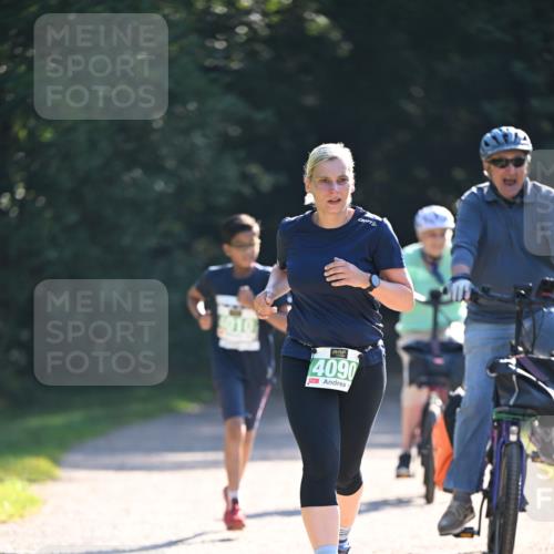 22.09.2024 - 32. Volkslauf durch das schöne Alstertal Dr. Thomas Lammeyer http://msf.ph/oto/7112121 22.09.2024 10:54:38 Laufen 4090 meine-sportfotos.de