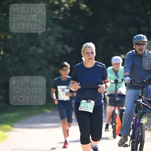 22.09.2024 - 32. Volkslauf durch das schöne Alstertal Dr. Thomas Lammeyer http://msf.ph/oto/7112126 22.09.2024 10:54:38 Laufen 4090 meine-sportfotos.de