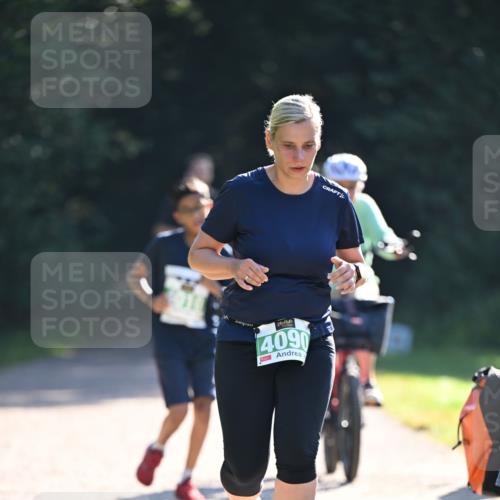 22.09.2024 - 32. Volkslauf durch das schöne Alstertal Dr. Thomas Lammeyer http://msf.ph/oto/7112155 22.09.2024 10:54:39 Laufen 4090 meine-sportfotos.de