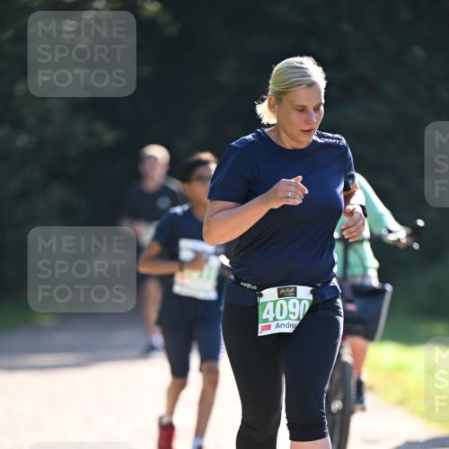 22.09.2024 - 32. Volkslauf durch das schöne Alstertal Dr. Thomas Lammeyer http://msf.ph/oto/7112168 22.09.2024 10:54:39 Laufen 4090 meine-sportfotos.de