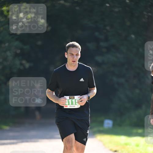 22.09.2024 - 32. Volkslauf durch das schöne Alstertal Dr. Thomas Lammeyer http://msf.ph/oto/7112217 22.09.2024 10:54:45 Laufen 4115 meine-sportfotos.de