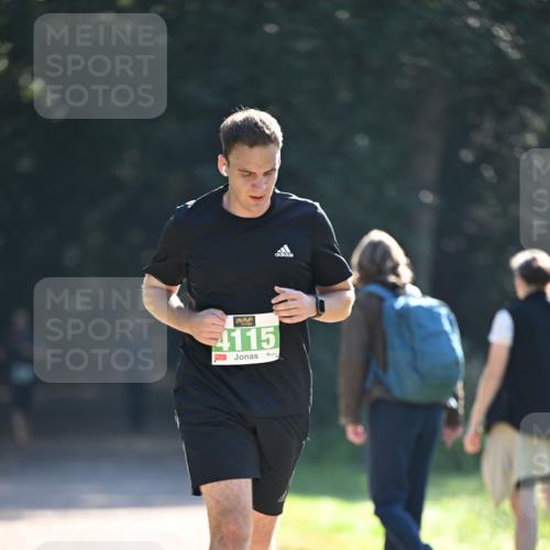 22.09.2024 - 32. Volkslauf durch das schöne Alstertal Dr. Thomas Lammeyer http://msf.ph/oto/7112231 22.09.2024 10:54:46 Laufen 4115 meine-sportfotos.de