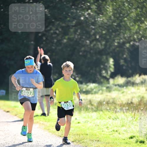 22.09.2024 - 32. Volkslauf durch das schöne Alstertal Dr. Thomas Lammeyer http://msf.ph/oto/7112427 22.09.2024 10:55:43 Laufen 4037, 4039 meine-sportfotos.de