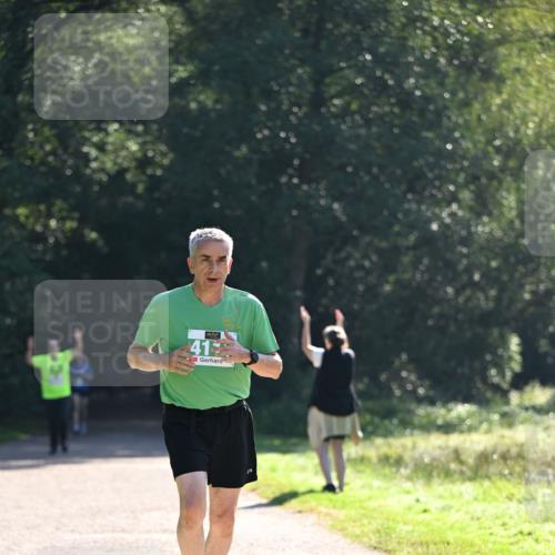 22.09.2024 - 32. Volkslauf durch das schöne Alstertal Dr. Thomas Lammeyer http://msf.ph/oto/7112452 22.09.2024 10:55:45 Laufen 41 meine-sportfotos.de