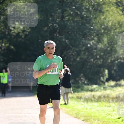 22.09.2024 - 32. Volkslauf durch das schöne Alstertal Dr. Thomas Lammeyer http://msf.ph/oto/7112462 22.09.2024 10:55:45 Laufen 11 meine-sportfotos.de