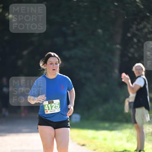 22.09.2024 - 32. Volkslauf durch das schöne Alstertal Dr. Thomas Lammeyer http://msf.ph/oto/7112578 22.09.2024 10:55:59 Laufen 4125 meine-sportfotos.de