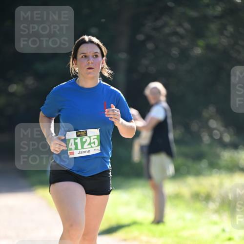 22.09.2024 - 32. Volkslauf durch das schöne Alstertal Dr. Thomas Lammeyer http://msf.ph/oto/7112607 22.09.2024 10:56:00 Laufen 4125 meine-sportfotos.de