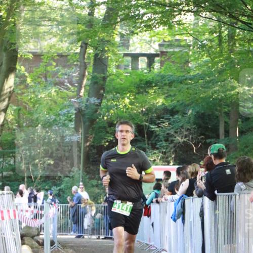 22.09.2024 - 32. Volkslauf durch das schöne Alstertal H.Heesch http://msf.ph/oto/7112728 22.09.2024 10:57:28 Ziel 4141 meine-sportfotos.de