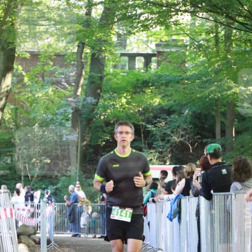 22.09.2024 - 32. Volkslauf durch das schöne Alstertal H.Heesch http://msf.ph/oto/7112743 22.09.2024 10:57:28 Ziel 4141 meine-sportfotos.de
