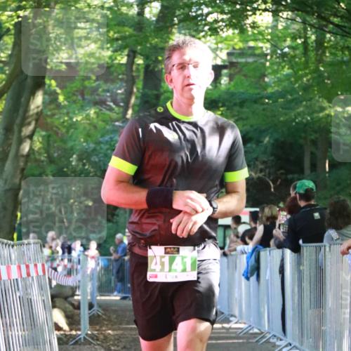 22.09.2024 - 32. Volkslauf durch das schöne Alstertal H.Heesch http://msf.ph/oto/7112775 22.09.2024 10:57:29 Ziel 4141 meine-sportfotos.de