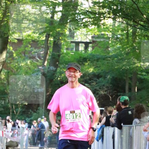 22.09.2024 - 32. Volkslauf durch das schöne Alstertal H.Heesch http://msf.ph/oto/7112850 22.09.2024 10:57:41 Ziel 4012, 4062 meine-sportfotos.de