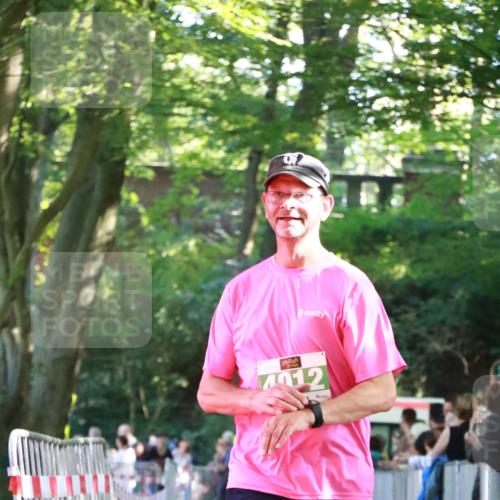 22.09.2024 - 32. Volkslauf durch das schöne Alstertal H.Heesch http://msf.ph/oto/7112889 22.09.2024 10:57:42 Ziel 4012, 4062 meine-sportfotos.de