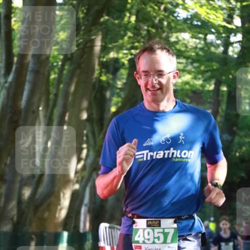 22.09.2024 - 32. Volkslauf durch das schöne Alstertal H.Heesch http://msf.ph/oto/7112981 22.09.2024 10:57:58 Ziel 4055, 4056, 4118, 4140, 4957, 4969 meine-sportfotos.de