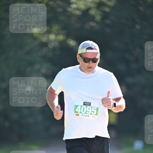 22.09.2024 - 32. Volkslauf durch das schöne Alstertal Dr. Thomas Lammeyer http://msf.ph/oto/7113027 22.09.2024 10:57:05 Laufen 4095 meine-sportfotos.de