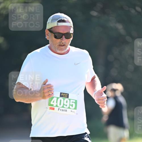 22.09.2024 - 32. Volkslauf durch das schöne Alstertal Dr. Thomas Lammeyer http://msf.ph/oto/7113050 22.09.2024 10:57:06 Laufen 4095 meine-sportfotos.de