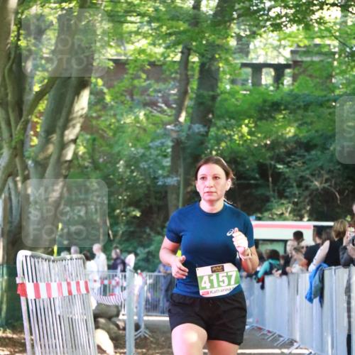 22.09.2024 - 32. Volkslauf durch das schöne Alstertal H.Heesch http://msf.ph/oto/7113086 22.09.2024 10:58:08 Ziel 4100, 4157 meine-sportfotos.de