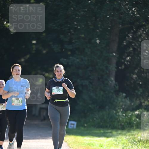 22.09.2024 - 32. Volkslauf durch das schöne Alstertal Dr. Thomas Lammeyer http://msf.ph/oto/7113164 22.09.2024 10:58:24 Laufen 4051, 4052 meine-sportfotos.de