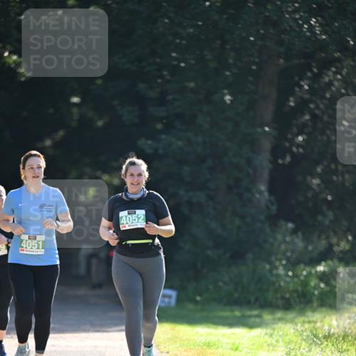 22.09.2024 - 32. Volkslauf durch das schöne Alstertal Dr. Thomas Lammeyer http://msf.ph/oto/7113167 22.09.2024 10:58:24 Laufen 4051, 4052 meine-sportfotos.de