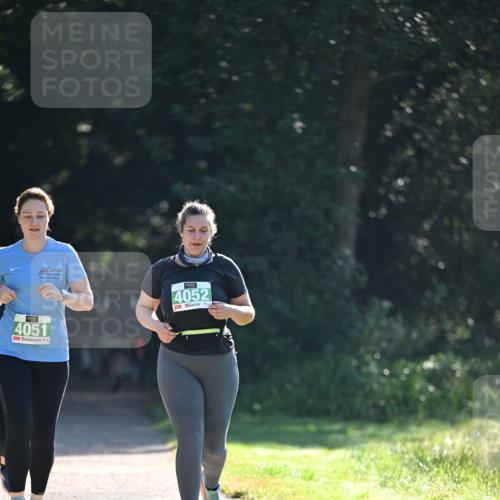 22.09.2024 - 32. Volkslauf durch das schöne Alstertal Dr. Thomas Lammeyer http://msf.ph/oto/7113186 22.09.2024 10:58:25 Laufen 4051, 4052 meine-sportfotos.de