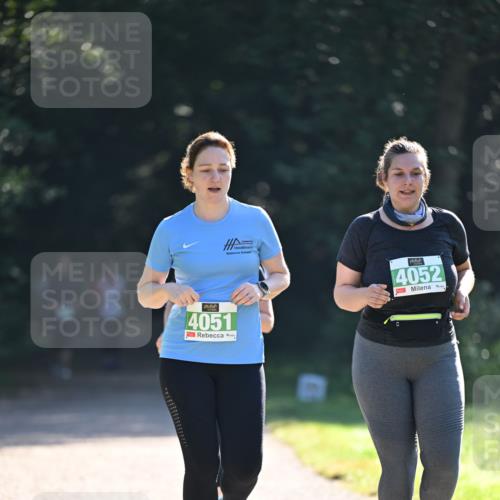 22.09.2024 - 32. Volkslauf durch das schöne Alstertal Dr. Thomas Lammeyer http://msf.ph/oto/7113218 22.09.2024 10:58:27 Laufen 4051, 4052 meine-sportfotos.de
