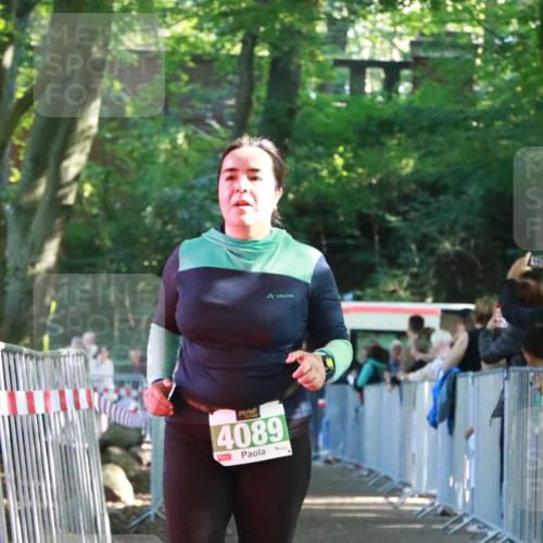 22.09.2024 - 32. Volkslauf durch das schöne Alstertal H.Heesch http://msf.ph/oto/7113342 22.09.2024 10:59:11 Ziel 4067, 4068, 4089 meine-sportfotos.de