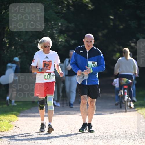 22.09.2024 - 32. Volkslauf durch das schöne Alstertal Dr. Thomas Lammeyer http://msf.ph/oto/7113392 22.09.2024 10:59:18 Laufen 10, 4106, 4122 meine-sportfotos.de