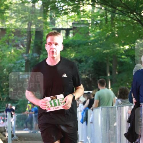 22.09.2024 - 32. Volkslauf durch das schöne Alstertal H.Heesch http://msf.ph/oto/7113612 22.09.2024 10:59:56 Ziel 4014, 4115 meine-sportfotos.de