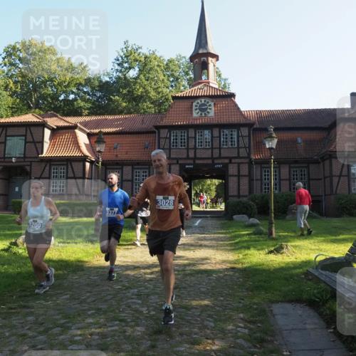 22.09.2024 - 32. Volkslauf durch das schöne Alstertal Miley Keyser http://msf.ph/oto/7134464 22.09.2024 11:00:11 Laufen 3200, 3377, 3028, 4757 meine-sportfotos.de
