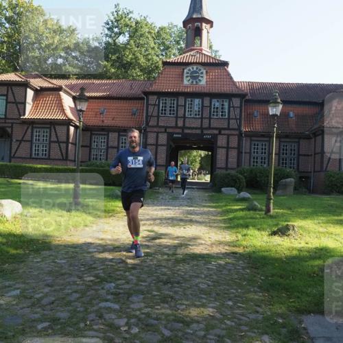 22.09.2024 - 32. Volkslauf durch das schöne Alstertal Miley Keyser http://msf.ph/oto/7134542 22.09.2024 10:59:39 Laufen 3154, 4757 meine-sportfotos.de