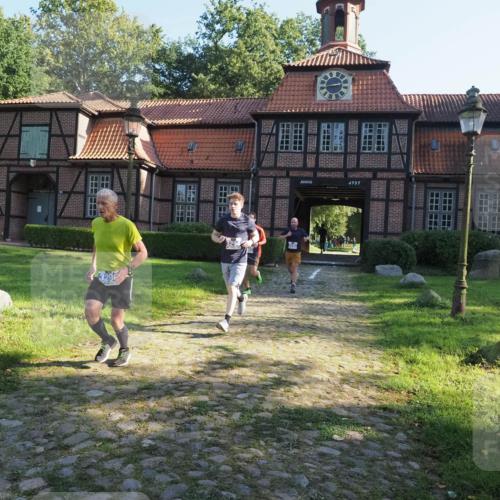 22.09.2024 - 32. Volkslauf durch das schöne Alstertal Miley Keyser http://msf.ph/oto/7134598 22.09.2024 10:59:04 Laufen 3296, 3103, 1757 meine-sportfotos.de