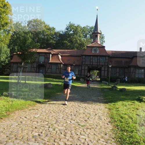 22.09.2024 - 32. Volkslauf durch das schöne Alstertal Miley Keyser http://msf.ph/oto/7134760 22.09.2024 10:56:07 Laufen 3282 meine-sportfotos.de