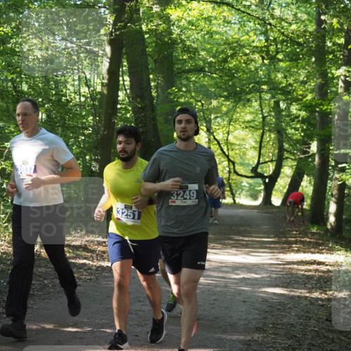22.09.2024 - 32. Volkslauf durch das schöne Alstertal Miley Keyser http://msf.ph/oto/7134892 22.09.2024 10:51:56 Laufen 3037, 3251, 3249 meine-sportfotos.de