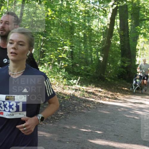22.09.2024 - 32. Volkslauf durch das schöne Alstertal Miley Keyser http://msf.ph/oto/7134917 22.09.2024 10:51:42 Laufen 3331 meine-sportfotos.de
