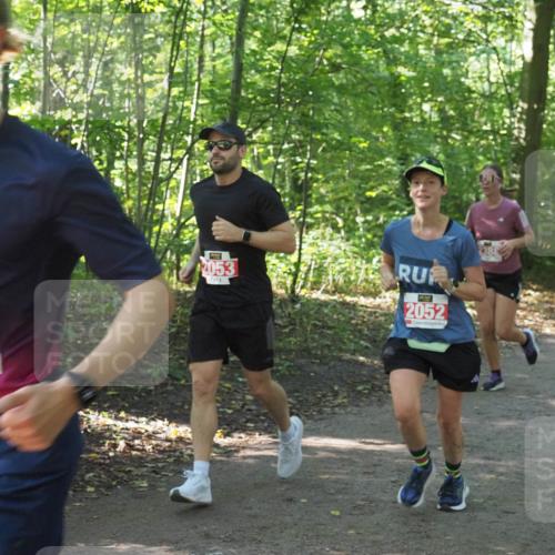 22.09.2024 - 32. Volkslauf durch das schöne Alstertal Miley Keyser http://msf.ph/oto/7135674 22.09.2024 10:45:51 Laufen 066, 2053, 2052, 2388 meine-sportfotos.de