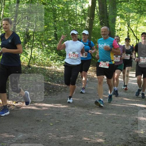 22.09.2024 - 32. Volkslauf durch das schöne Alstertal Miley Keyser http://msf.ph/oto/7135716 22.09.2024 10:45:32 Laufen 2543, 2949, 2048, 2948, 2967 meine-sportfotos.de