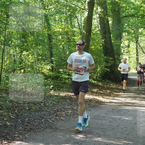 22.09.2024 - 32. Volkslauf durch das schöne Alstertal Miley Keyser http://msf.ph/oto/7136723 22.09.2024 10:26:31 Laufen 2011, 1667, 1716, 562 meine-sportfotos.de