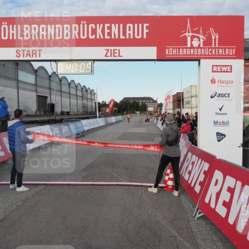 03.10.2024 - Köhlbrandbrückenlauf MichiJ http://msf.ph/oto/7137966 03.10.2024 09:39:52 Ziel  meine-sportfotos.de