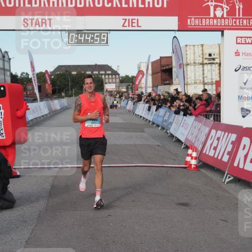03.10.2024 - Köhlbrandbrückenlauf KatJ http://msf.ph/oto/7137977 03.10.2024 09:44:46 Ziel 1006 meine-sportfotos.de