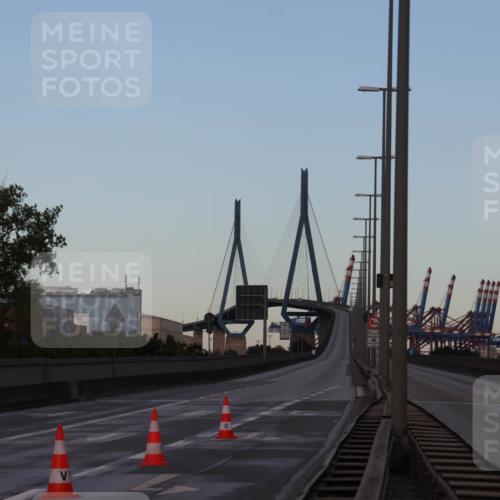 03.10.2024 - Köhlbrandbrückenlauf Luisa Fischer http://msf.ph/oto/7138044 03.10.2024 08:51:47 Position 3  meine-sportfotos.de